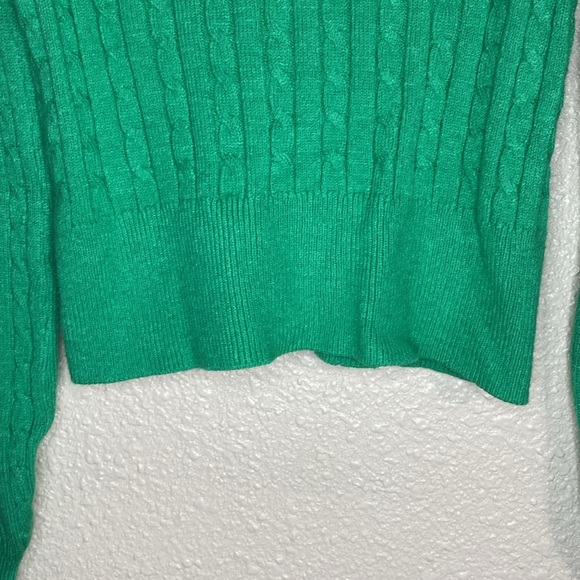 Jessica Simpson Green Cable Knit V-Neck Sweater NWOT Size M - Picture 5 of 9